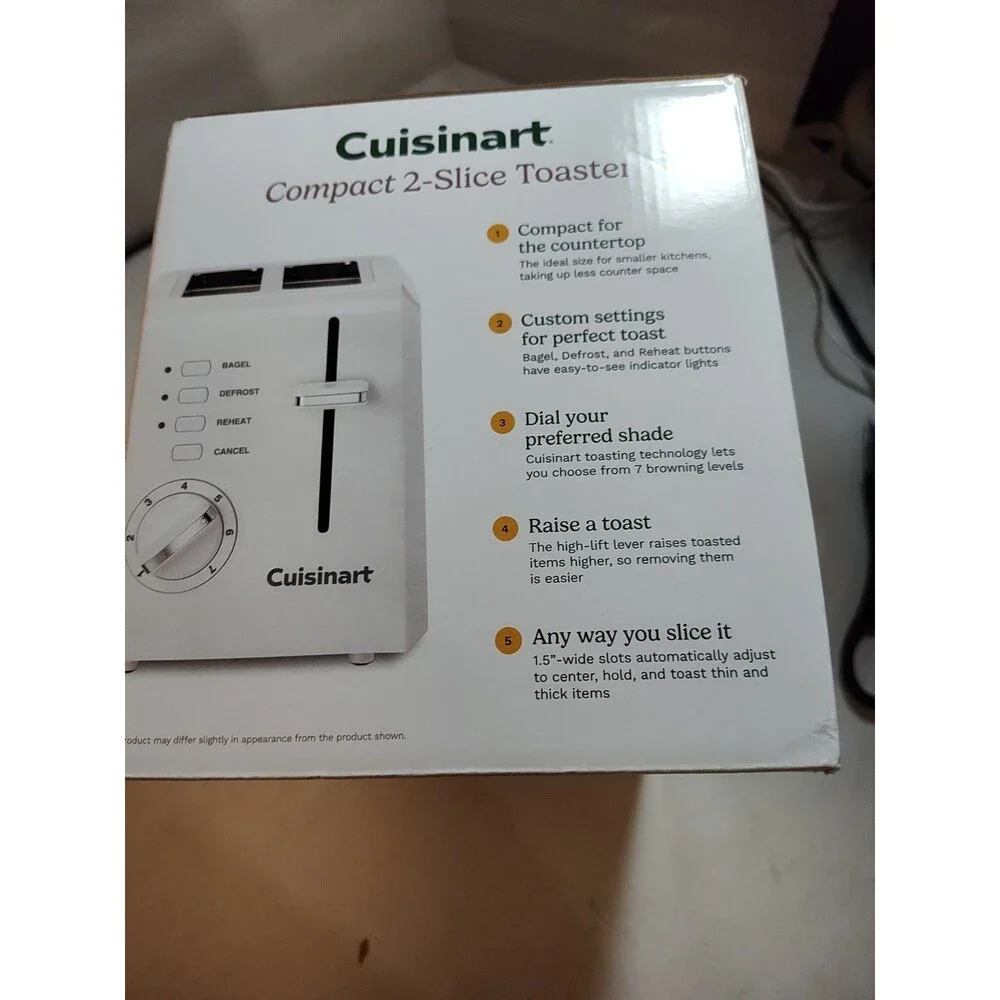 NIB Cuisinart CPT122 Compact 2 Slice Toaster - White (883)